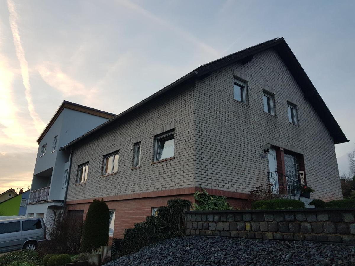 Fewo Louise Kinderbeuern Exterior photo